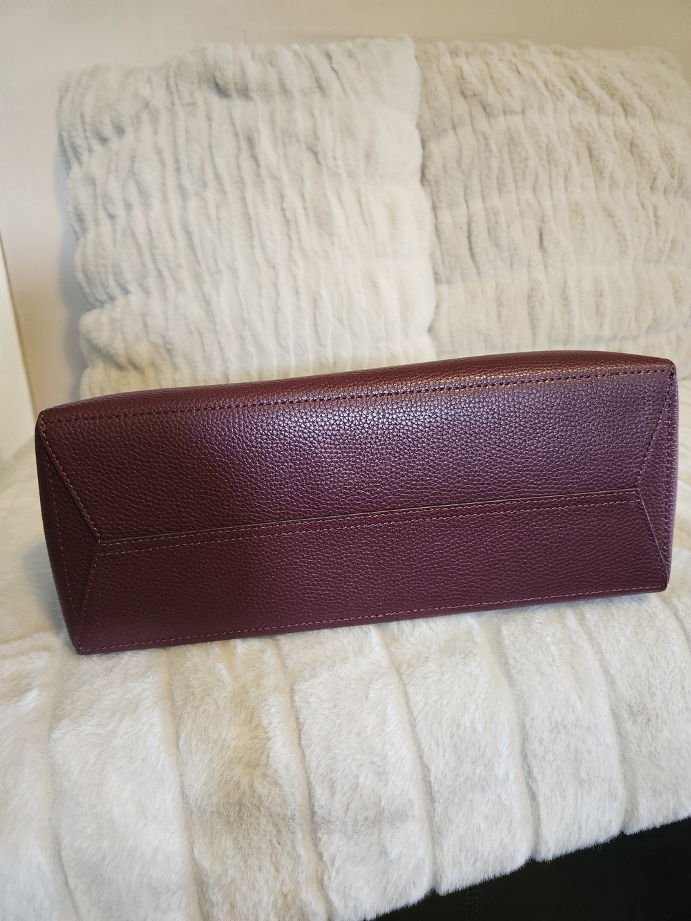 Michael Kors Women's Burgundy Leather Satchel - Picture 4 of 9